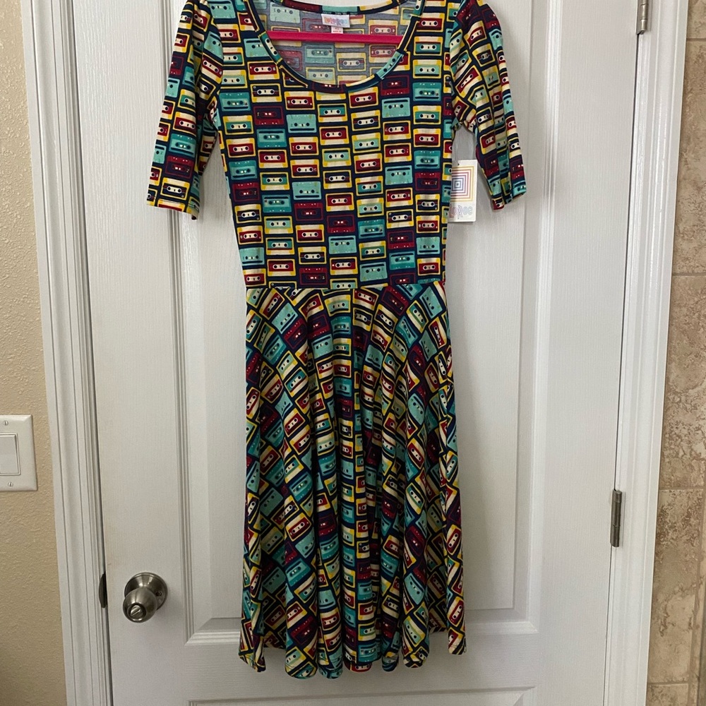 NWT LuLaRoe Nicole Dress